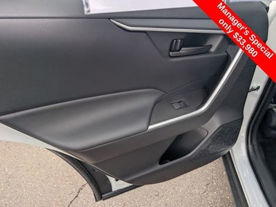 2025 Toyota RAV4 Hybrid LE