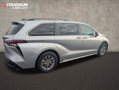 2024 Toyota Sienna XLE 7 Passenger