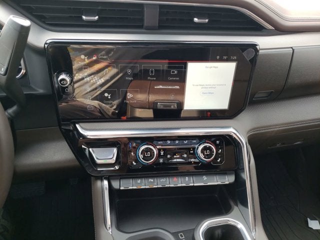 2025 GMC Sierra 2500HD Denali