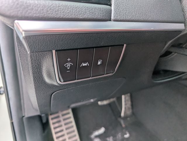 2023 Kia Stinger GT-Line