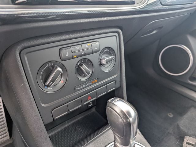 2012 Volkswagen Beetle 2.0 TSi