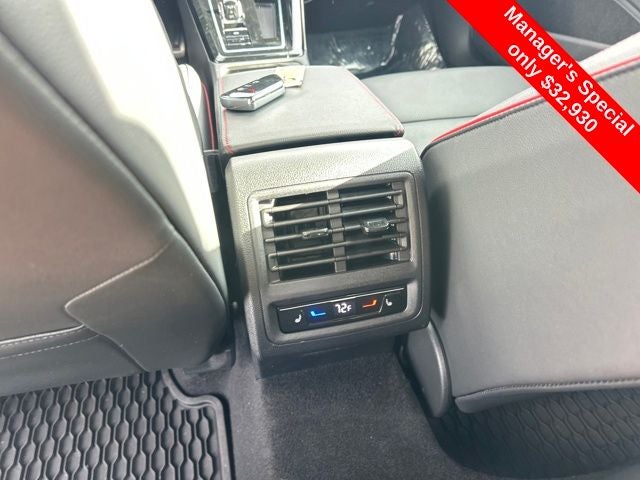 2024 Volkswagen Golf GTI Autobahn