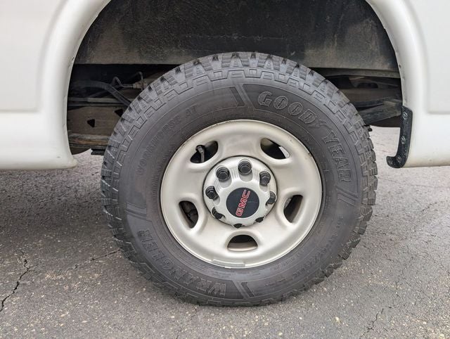 2022 GMC Savana 2500 Work Van