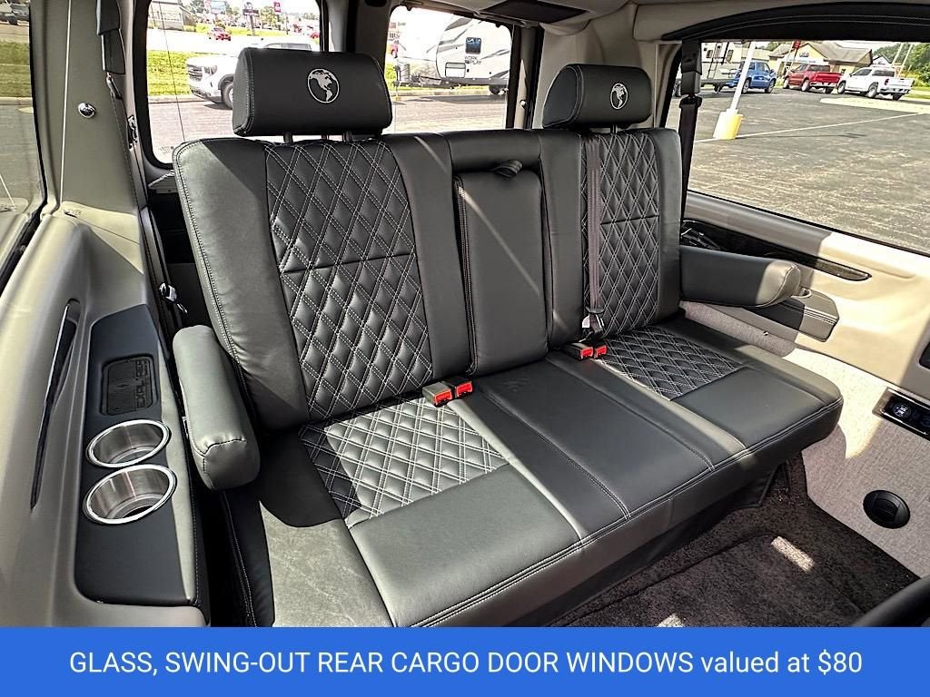 2025 Chevrolet Express Cargo WT