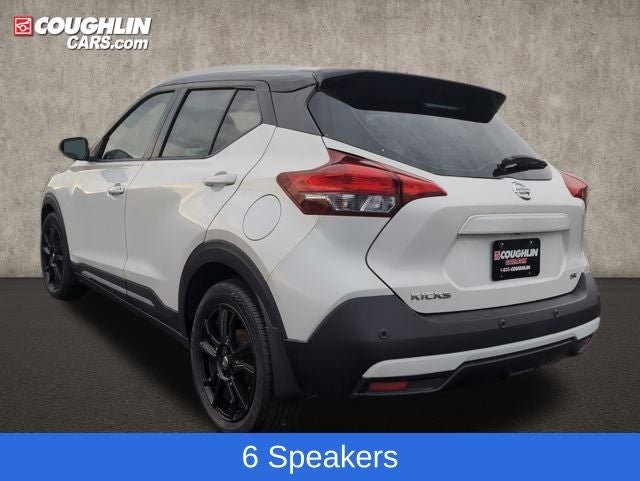 2020 Nissan Kicks SR