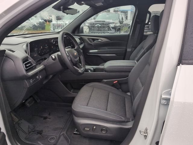 2026 Chevrolet Traverse LT - Photo 13
