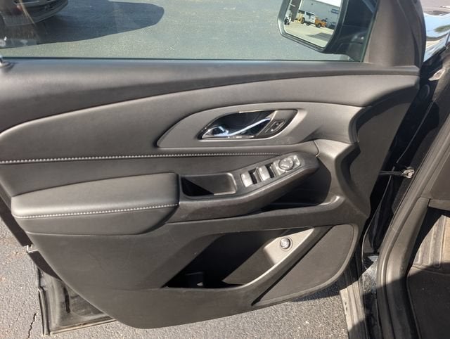 2024 Chevrolet Traverse Limited LT Cloth