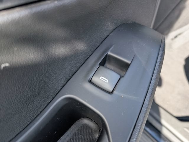 2024 Chevrolet Traverse Limited LT Cloth