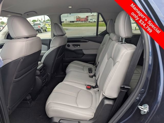 2023 Honda Pilot EX-L 8 Passenger