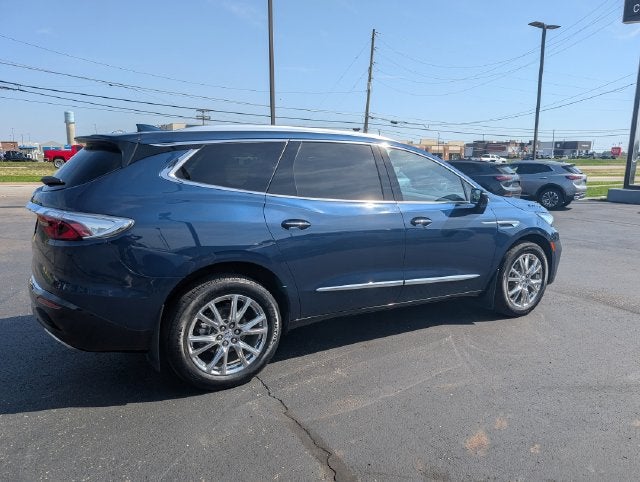 2023 Buick Enclave Premium