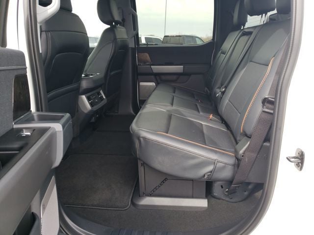 2026 Ford F-450SD Lariat DRW