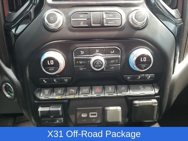 2020 GMC Sierra 2500HD AT4 BLACK WIDOW EDITION