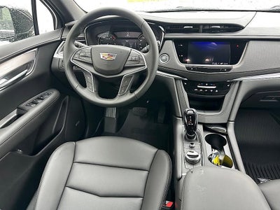 2025 Cadillac XT5 Luxury