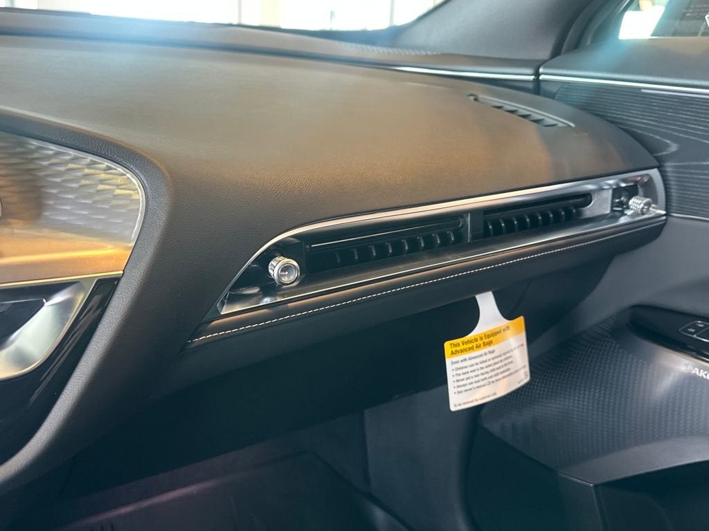 2026 Cadillac LYRIQ Premium Luxury