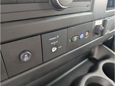 2025 Chevrolet Express Cutaway 3500 1WT