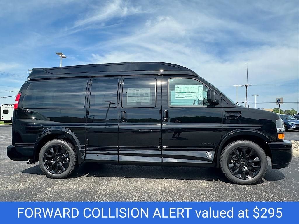 2025 Chevrolet Express Cargo 2500 WT