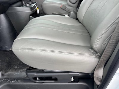 2025 Chevrolet Express Cargo 3500 WT