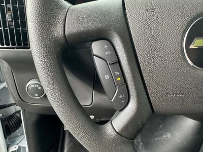 2025 Chevrolet Express Cargo 3500 WT