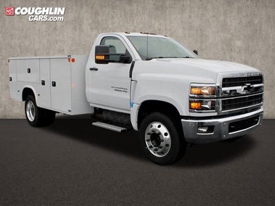 2024 Chevrolet Silverado 5500 HD Work Truck