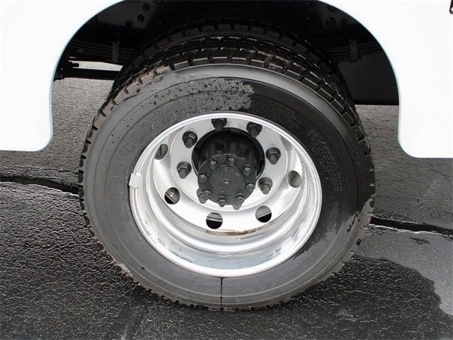 2024 Chevrolet Silverado 5500 HD Work Truck