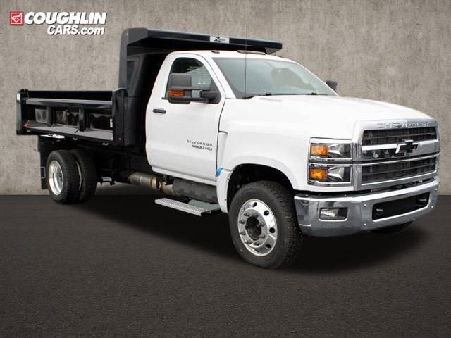 2024 Chevrolet Silverado 5500 HD Work Truck