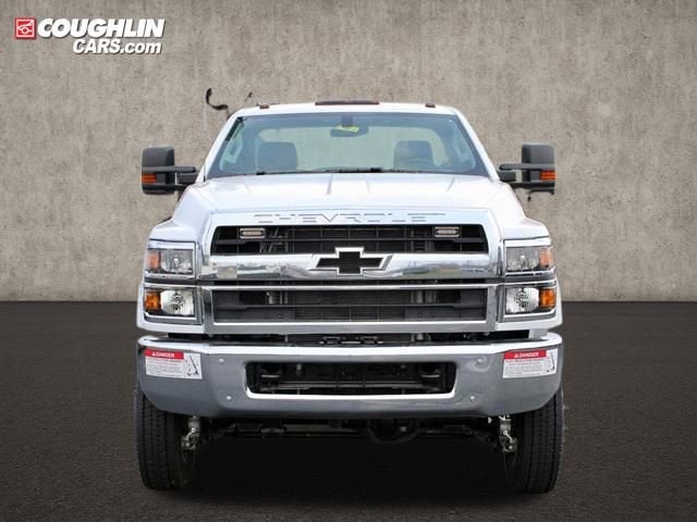 2023 Chevrolet Silverado 6500 HD Work Truck