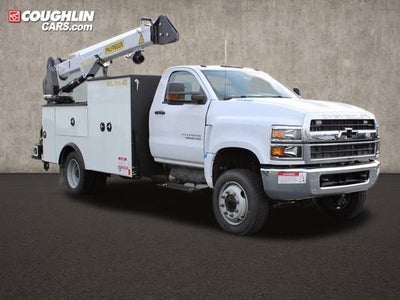 2023 Chevrolet Silverado 6500 HD Work Truck