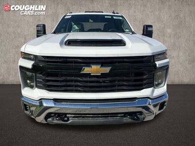 2025 Chevrolet Silverado 3500 HD Chassis Cab Work Truck