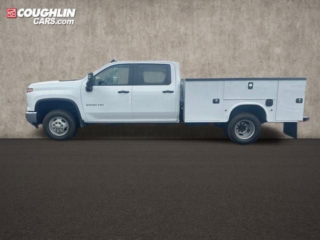 2025 Chevrolet Silverado 3500 HD Chassis Cab Work Truck