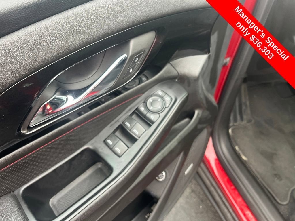 2023 Chevrolet Traverse RS