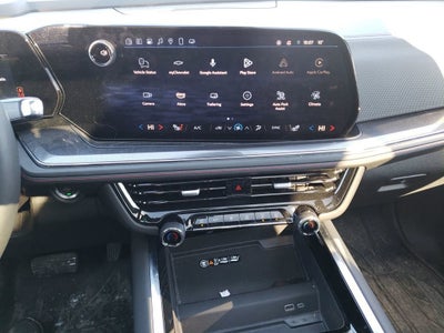 2025 Chevrolet Suburban RST