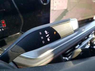 2025 Chevrolet Suburban RST