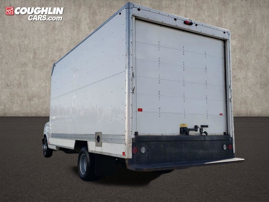 2018 Chevrolet Express Cutaway 3500 Base