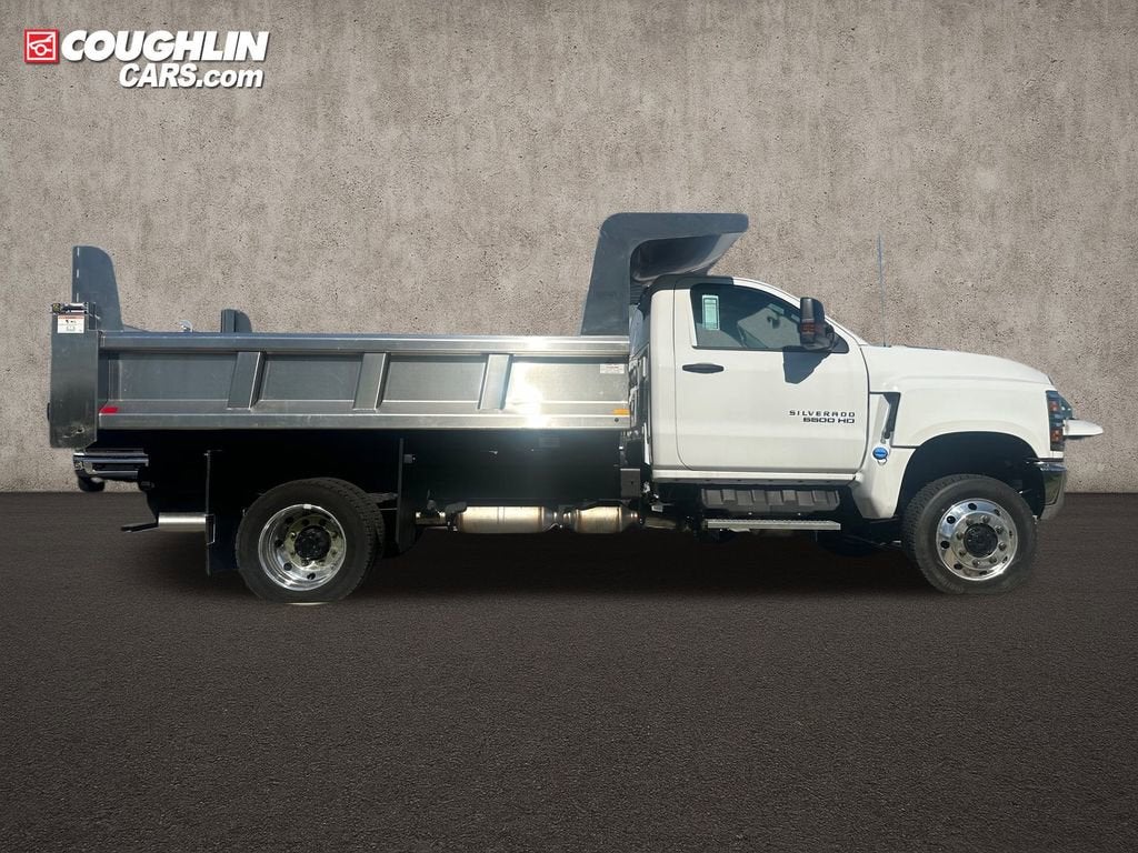 2024 Chevrolet Silverado 6500 HD Work Truck