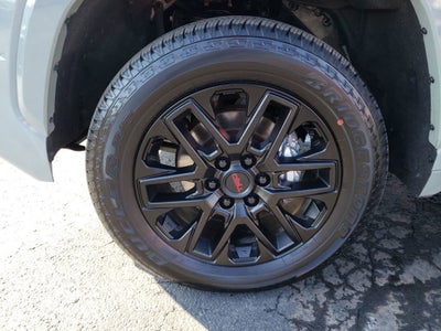 2023 Toyota Tundra 4WD SR5