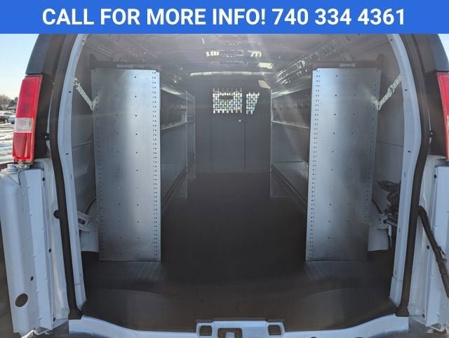 2025 Chevrolet Express Cargo 3500 WT