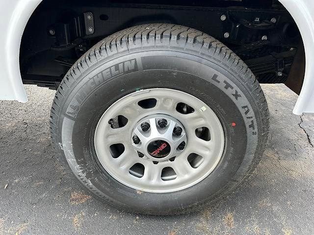 2024 GMC Sierra 3500 HD Pro