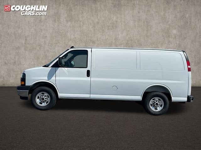2025 GMC Savana Cargo 2500 Work Van